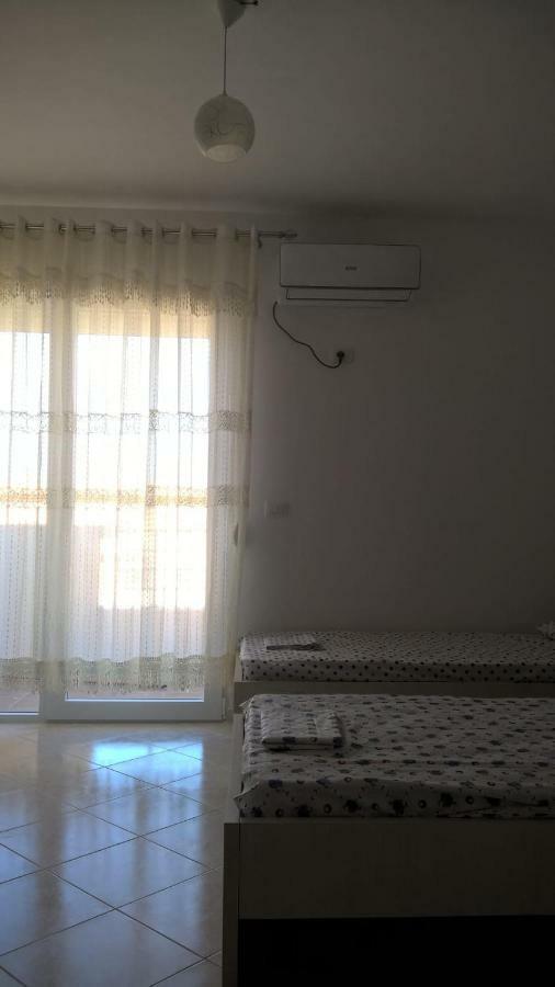 Ilarias Flat Apartment Vlorë Exterior foto
